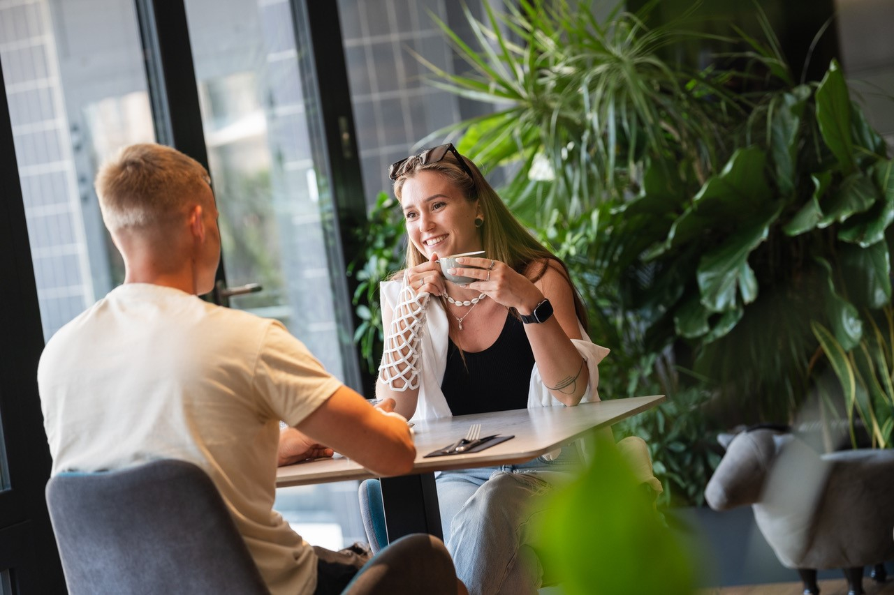 Shower friendly cast